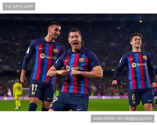 西甲巴萨前场替补立功,主场气氛沸腾 西甲巴萨前场替补立功,主场气氛沸腾