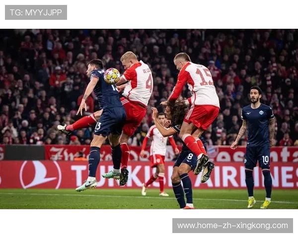 拜仁穆勒禁区弧线球妙不可言提供绝佳进球